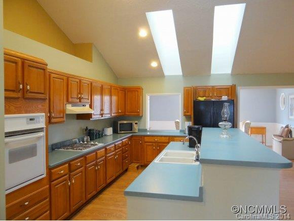 16 Watsell Drive - Photo 5