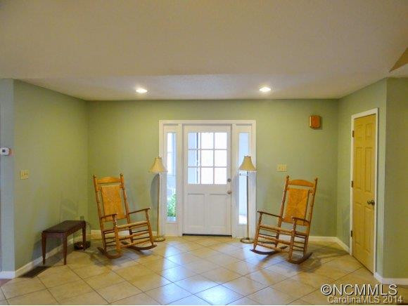 16 Watsell Drive - Photo 9