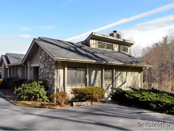 110 COUNTRY RIDGE ROAD