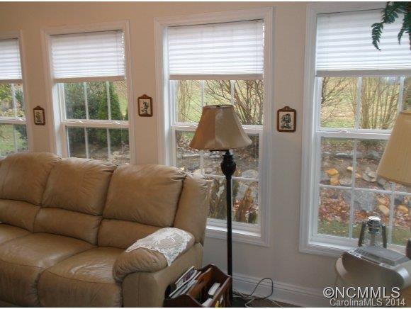 226 Misty Lane - Photo 8