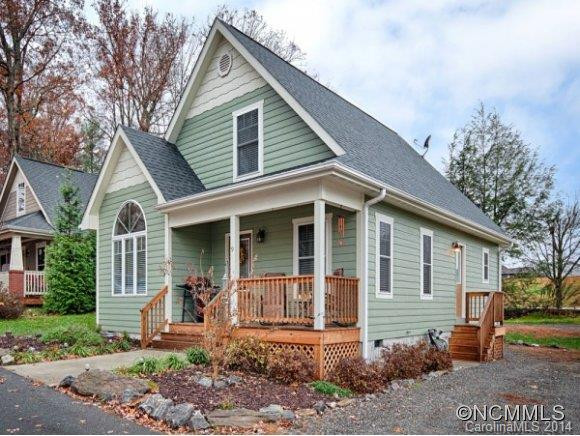 9 KNOTTY ALDER COURT