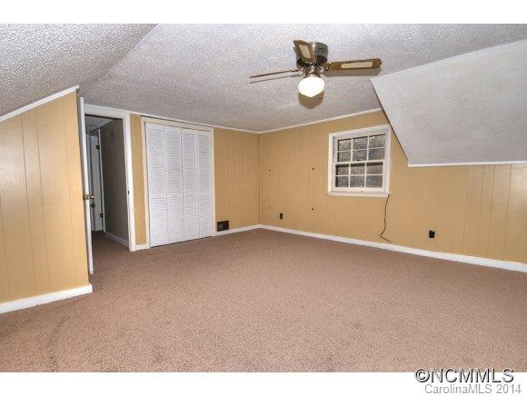 309 Sterling Way - Photo 12