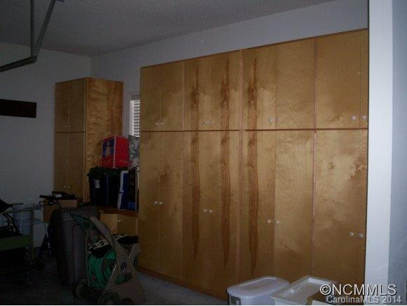 136 Cambridge Drive - Photo 18