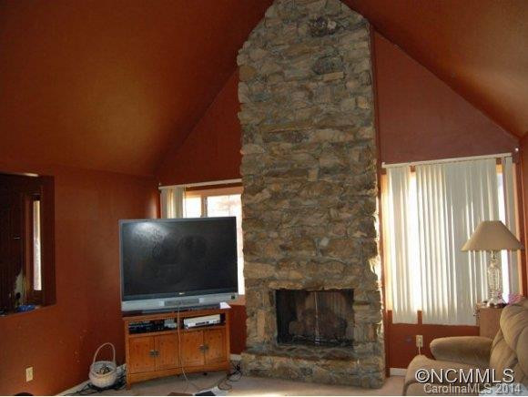 1 CANTERBURY PLACE - Photo 3