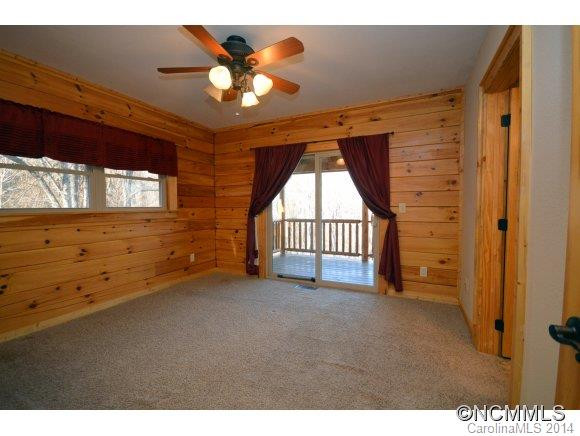 44 Crickhollow Lane - Photo 14