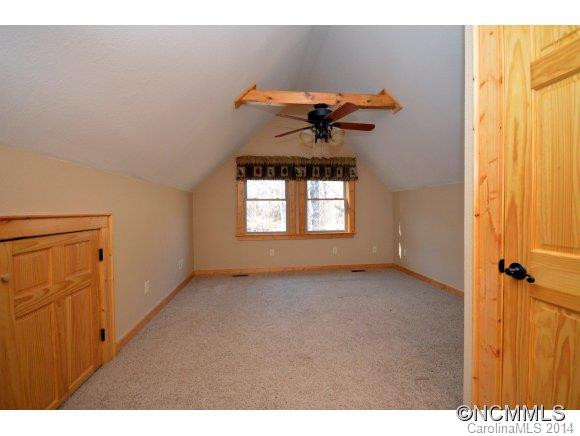 44 Crickhollow Lane - Photo 19