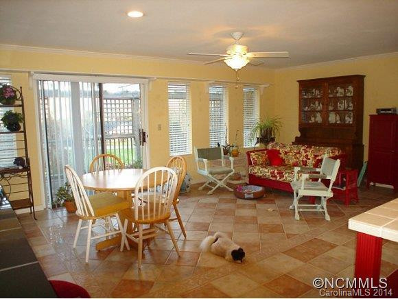 114 YARDLEY COURT - Photo 8
