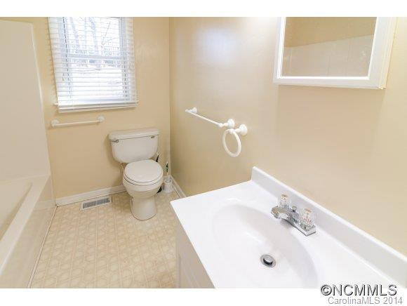 15 Jane Moore Drive - Photo 14