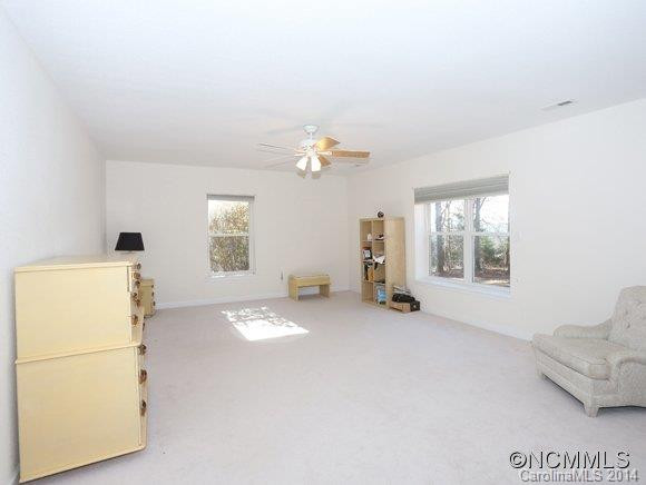 8 Leibestraum Drive - Photo 14
