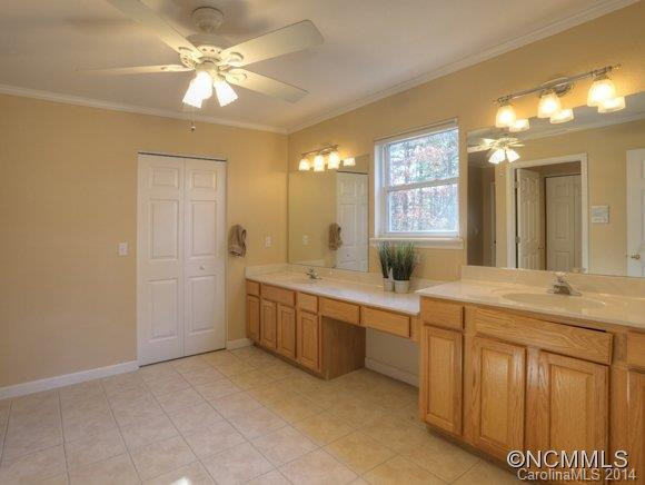 8 Leibestraum Drive - Photo 9