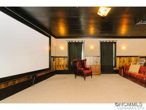 852 Whites Lake Blvd. - Photo 18