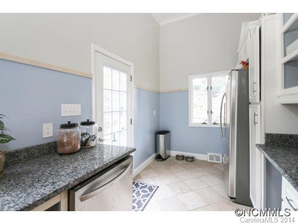 18 Crockett Ave - Photo 9
