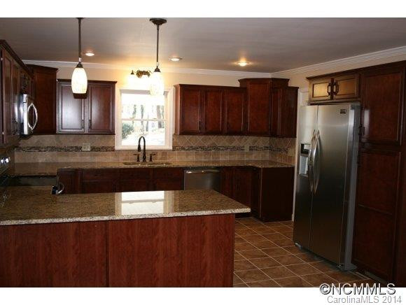 151 FERNWOOD DRIVE - Photo 17