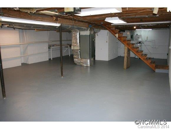 151 FERNWOOD DRIVE - Photo 20