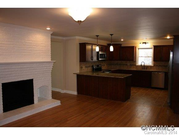 151 FERNWOOD DRIVE - Photo 5