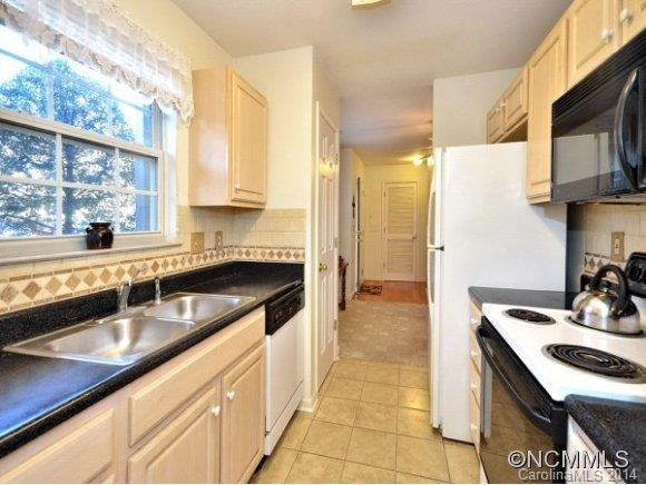 603 CARLYLE WAY - Photo 5