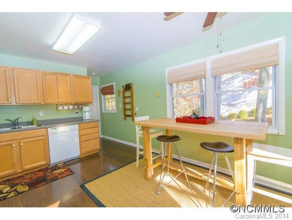 99 Shadowlawn Dr - Photo 4