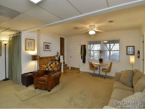 8 RIVERBEND DR - Photo 15