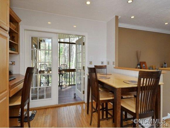 8 RIVERBEND DR - Photo 5