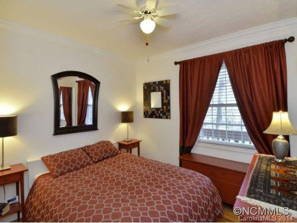 8 RIVERBEND DR - Photo 9