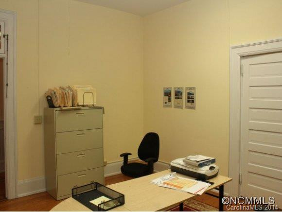 515 N. MAIN STREET - Photo 2