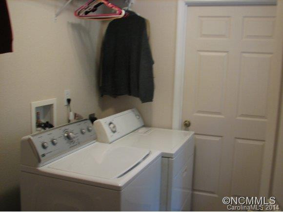 370 Barn Road - Photo 10