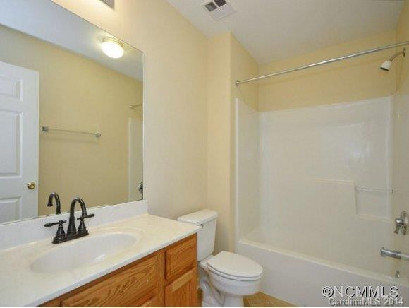 407 CARRINGTON PLACE - Photo 11