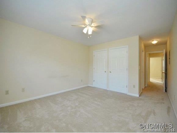 407 CARRINGTON PLACE - Photo 8