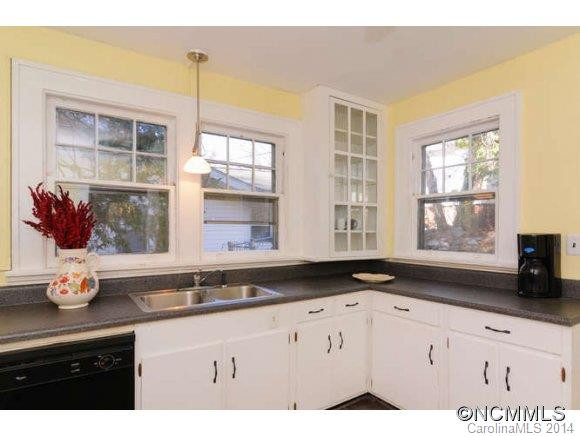 198 Forest Hill Drive - Photo 12