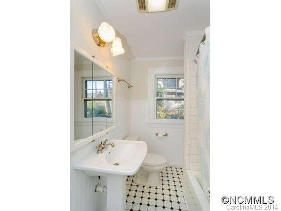 198 Forest Hill Drive - Photo 18