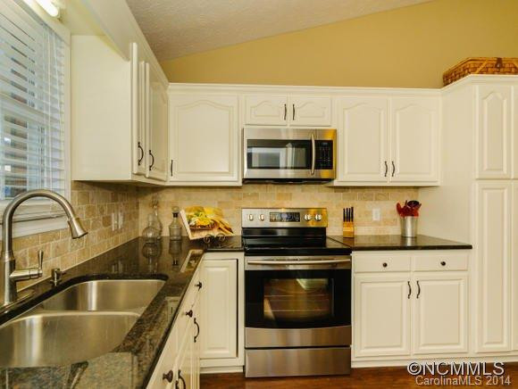 4 Cozy Cove - Photo 11