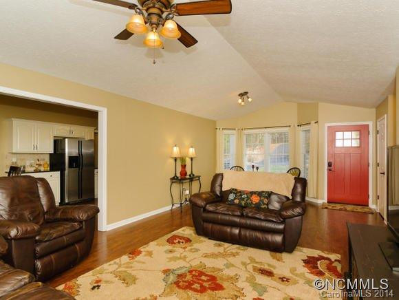4 Cozy Cove - Photo 4
