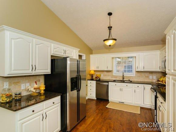 4 Cozy Cove - Photo 9