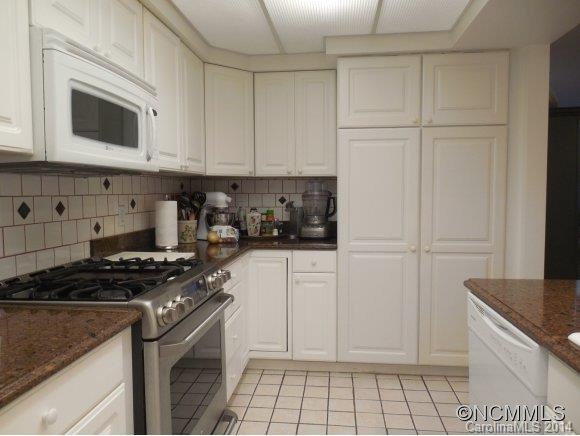 331 Berry Hill Rd. - Photo 6