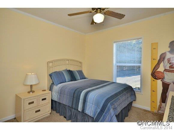 54 OLLACE COURT - Photo 12