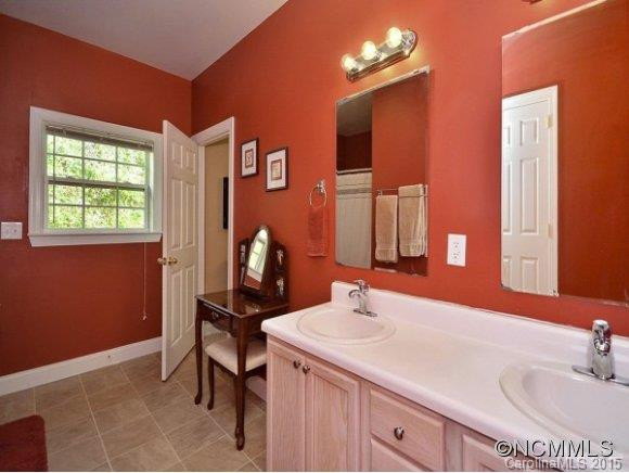 405 LOOP ROAD - Photo 11