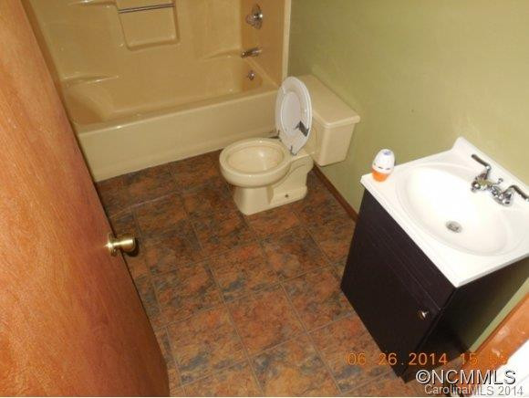 18 Apple Blossom Lane - Photo 4