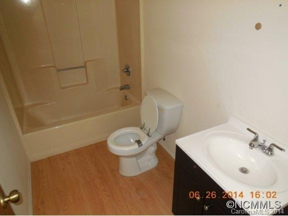 18 Apple Blossom Lane - Photo 8