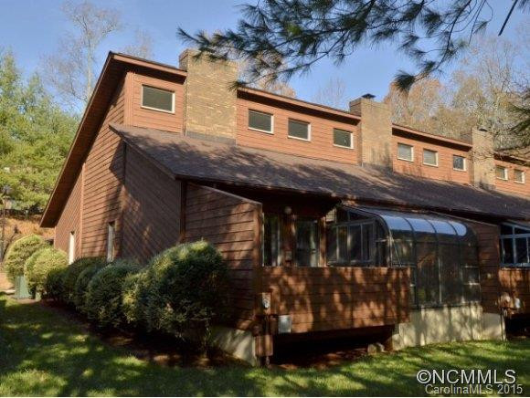 305 WOODFIELD DRIVE - Photo 2