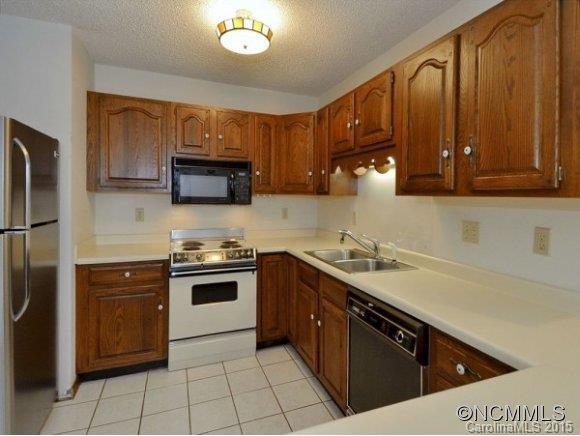 305 WOODFIELD DRIVE - Photo 12