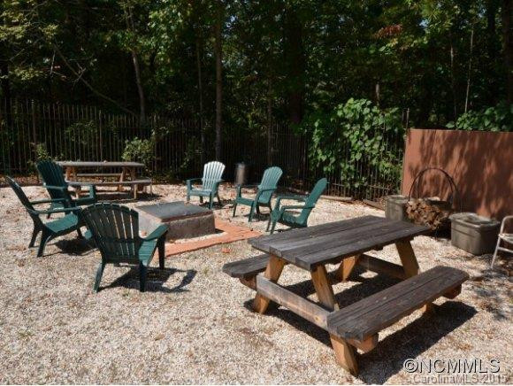 305 WOODFIELD DRIVE - Photo 22