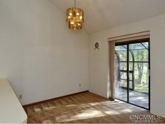 305 WOODFIELD DRIVE - Photo 9