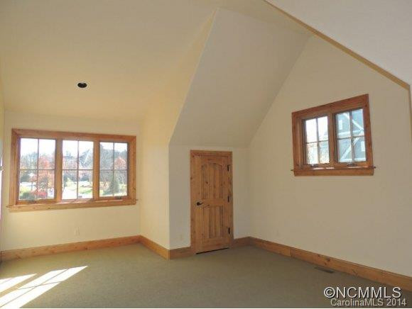 582 WALNUT VALLEY - Photo 13