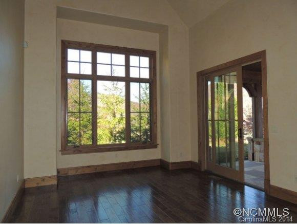 582 WALNUT VALLEY - Photo 4