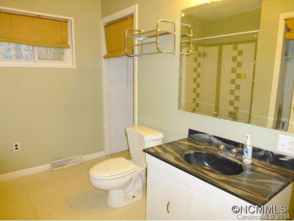 25 OLD HEYWOOD ROAD - Photo 8