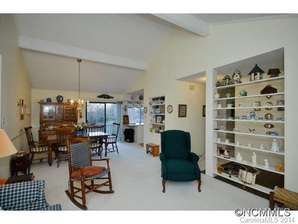 11 Fairway Dr - Photo 3