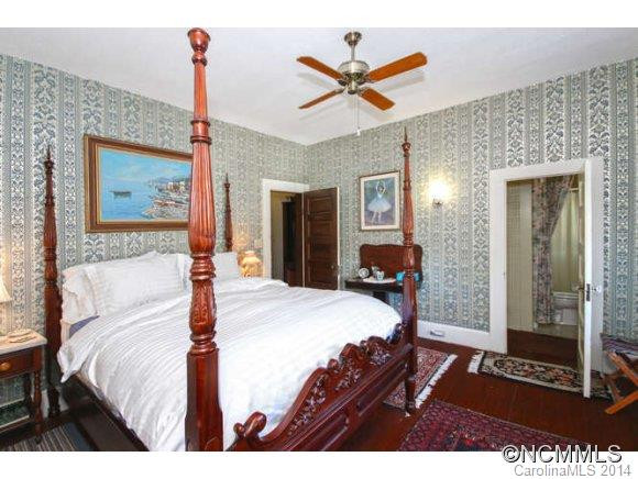 274 South Main - Photo 12