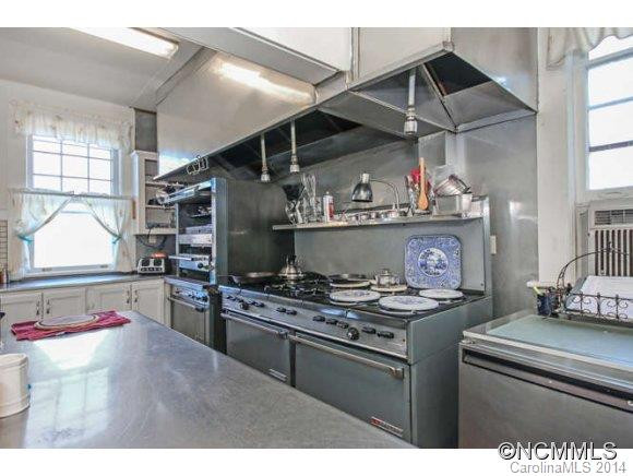 274 South Main - Photo 18