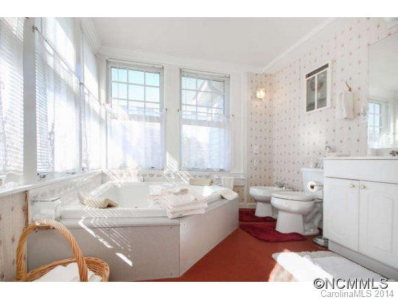 274 South Main - Photo 21