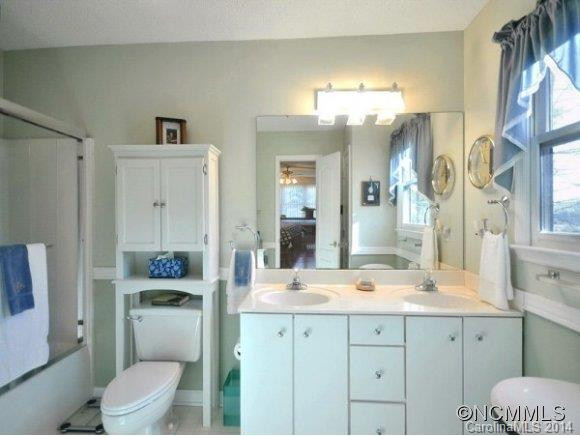 4 HOLLY RIDGE COURT - Photo 10
